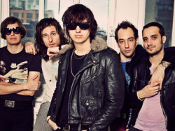 obsessioncomp:  The Strokes. 