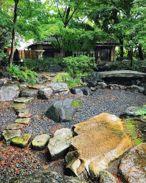 掬翠園 [ 栃木県鹿沼市 ] Kikusuien Garden, Kanuma, Tochigi の写真・記事を更新しました。 ーー近代日本庭園が好きな方に届いて欲しい。 #ユネスコ無形文化遺産 “鹿