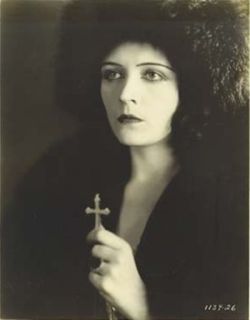 bellalagosa:Pola Negri in, “The Woman