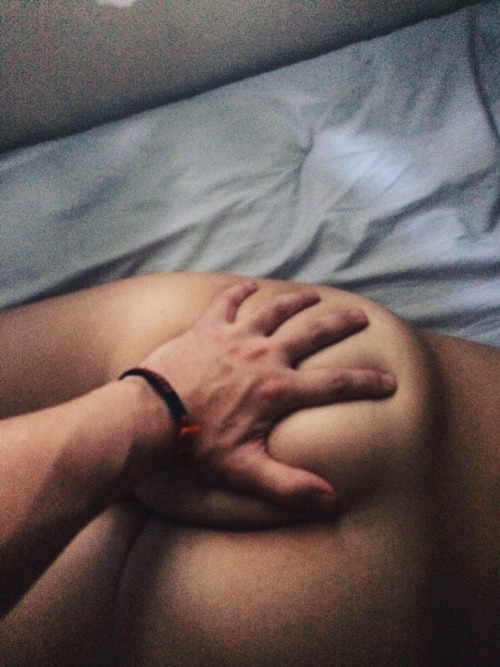 seducktiv-e: Thursday morning, bum.