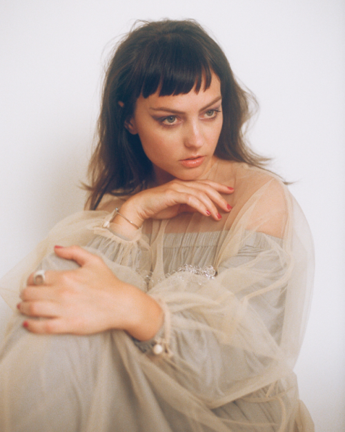 evilbjork: ANGEL OLSEN 