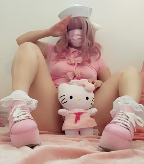 oniandhissweetloli: Pink rope bunny sailor-Lo~Do not delete caption/source or you will be blocked~Bu