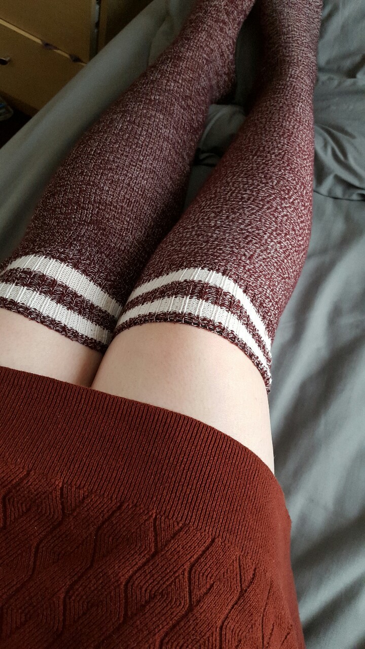 shotguns-and-shortbread:  Comfy socks 👌
