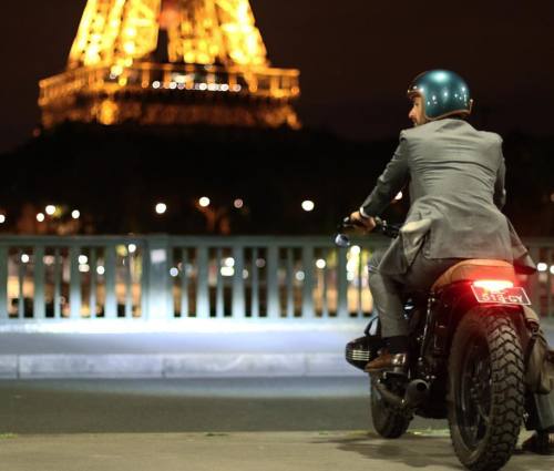 Sneak peek at yesterday’s night ride in Paris- Who’s joining us next week? - @epicuria