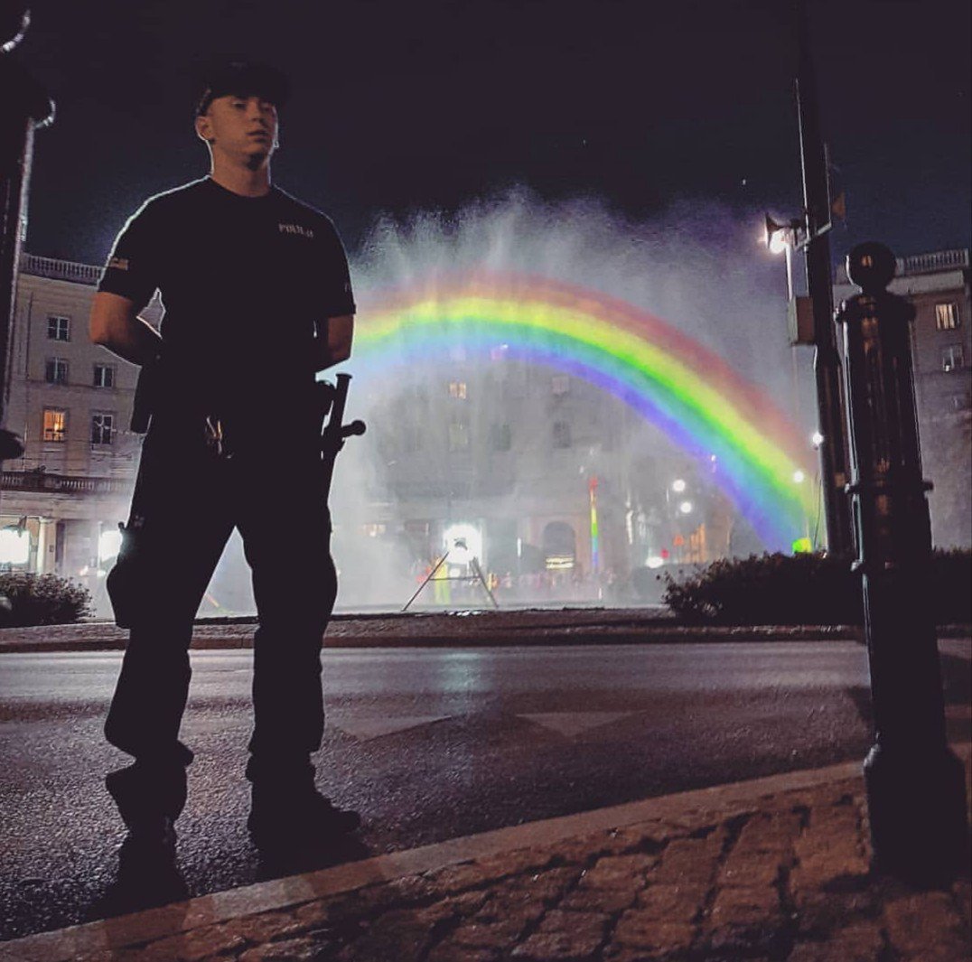 gahdamnpunk:  Science is gay confirmed. Happy pride!