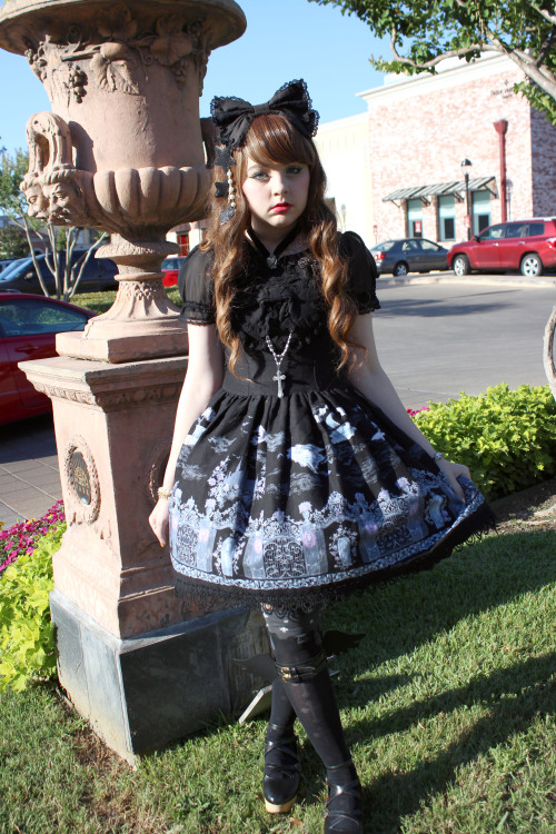 misslillith: Summer is really beginning, it was so bright today! Grrr it’s going to be getting