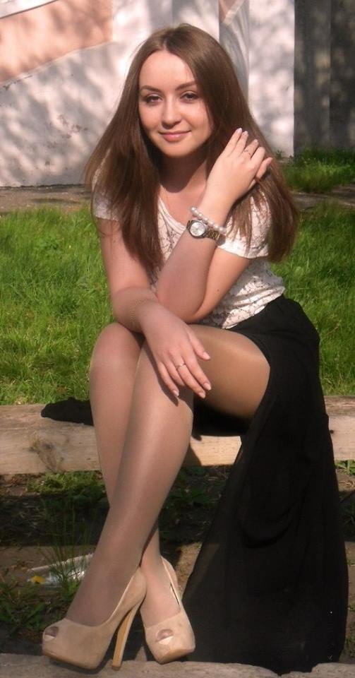 purepantyhose1: Visit  Pantyhose-N-Nylons Stocking Sensation Pantyhose Escorts Submit