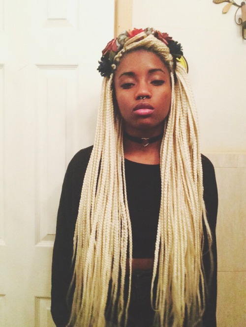 ofcourseblackisbeautiful:yourghoulfriend:Box braids and flower crowns are my life now sorry-