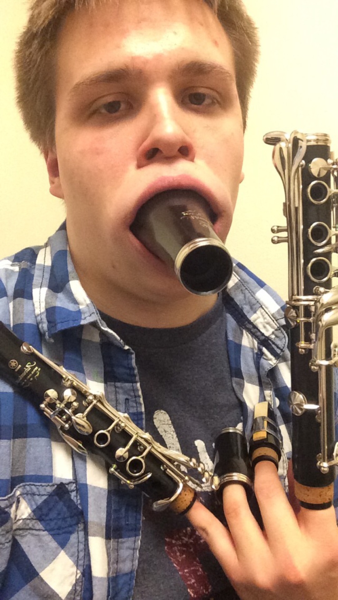 basically-bass-clarinet:  I don’t actually practice during my session btw 