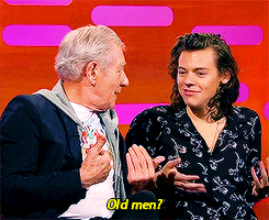 (@tyleroakley)