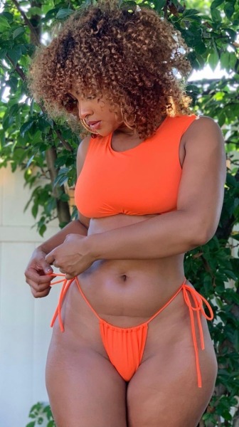 queens-goddesses-vixxxens-deact:
