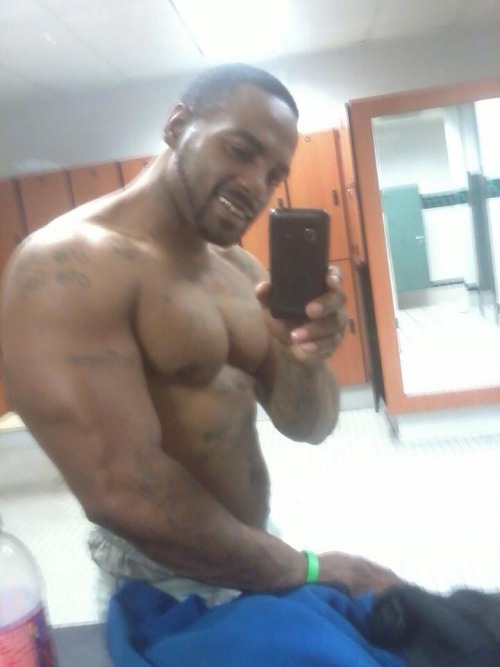 stferra:  Another man I can’t get enough of he is definitely high up on my list   Submit or follow me for more It’s all inside Ajay’s Funhouse  At http://stferra.tumblr.com  Sexual chocolate, :-D such a beautiful body!