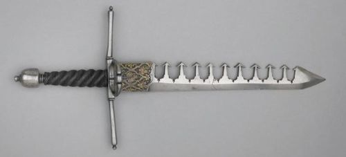 art-of-swords:Sword-Catching Parrying DaggerDated: 1600Culture: ItalianMedium and techniques: iron o