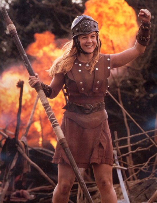 gabsxena: when you’re new to a group of friends and u successfully roast someone 