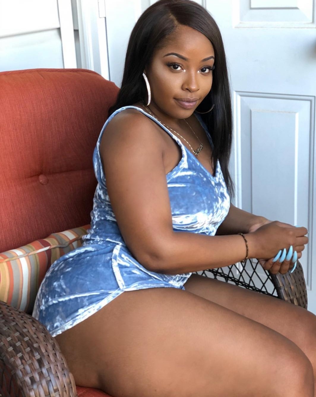 kingjazziedad:  DeliciouslySexy. Curvy. BootiDelicious Mami.. Ms Delish KallMeKatrina