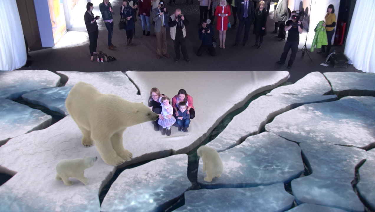 <p>Augmented Reality Experience at the Science Museum for the launch of<span class="apple-converted-space"> </span><em>Arctic Home</em>.</p>