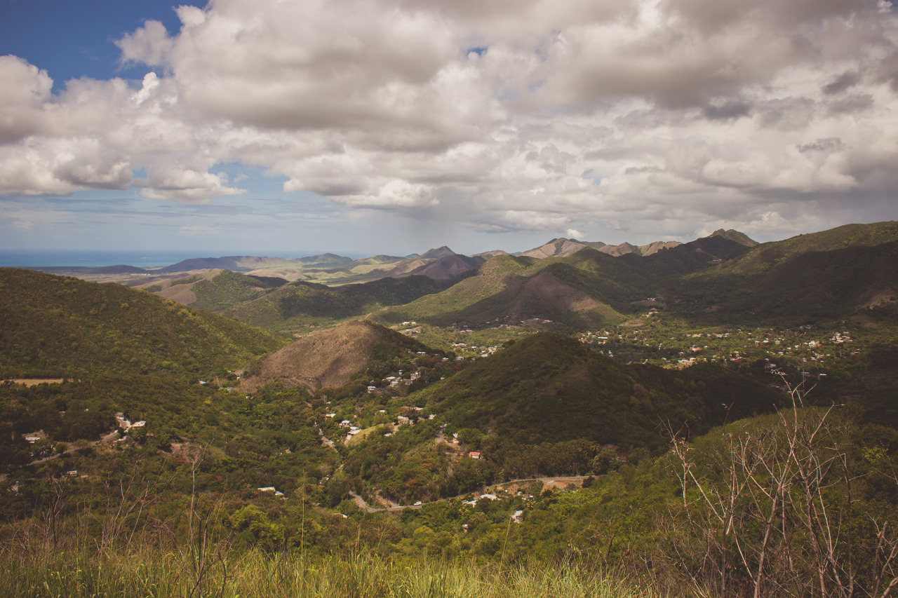 kmilaniz:  followtutes:  Isla del Encanto, Puerto Rico  Mejor post 