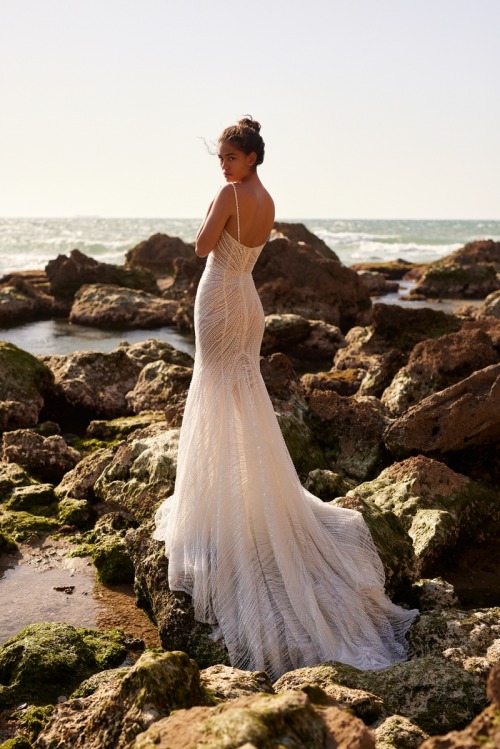 Dana Harel | Bridal Spring 2023Collection: AcquaGown: Alma