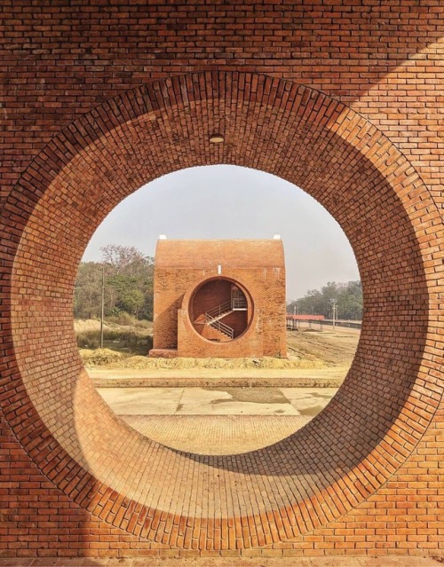 jeroenapers:Lumbini International Institute in Nepal, een ontwerp van Kenzo Tange uit 1978.