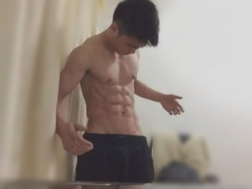 sghard: fuckyeahsgboy: sghard: Found his abs - then found his dick! got his video? No, sorry - I