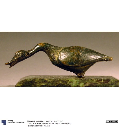 Roman goose figurine, Agnone (Italy)https://smb.museum-digital.de/index.php?t=objekt&amp;oges=11982&