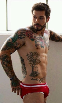 male-and-others-drugs:  Alex Minsky