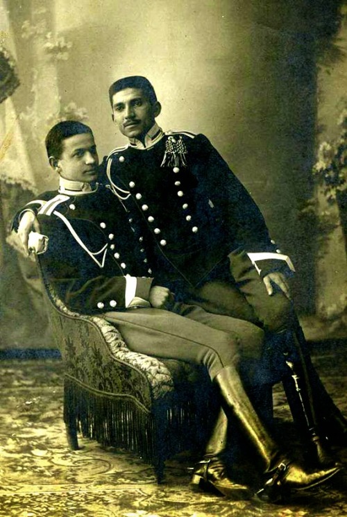 thegayreich:  Love & War