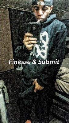 vizionairy:  finesseandsubmit:  finesseandsubmit:  finesseandsubmit:  finesseandsubmit:New Jersey fuck boy who is in his 30s lying about being 25. Used to send me nudes from his job as a janitor…I wish Tumblr would let me post videos      Galen 