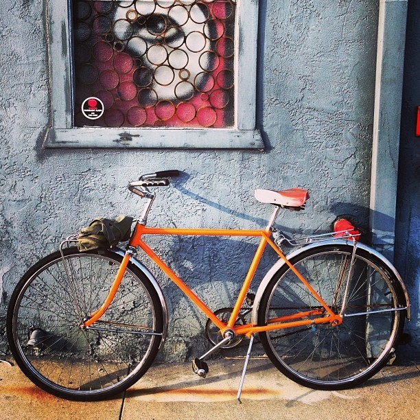 the orange rider…
#schwinn #vintage #bicycle #love #urbanoctopus #urban #urbanphotography