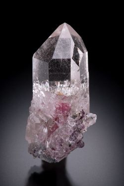 mineralists:  Tourmaline in QuartzPederneira Claim, Brazil