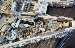 rhubarbes:  Minifig-scale Lego Millennium Falcon by Titans Creations.More lego here.
