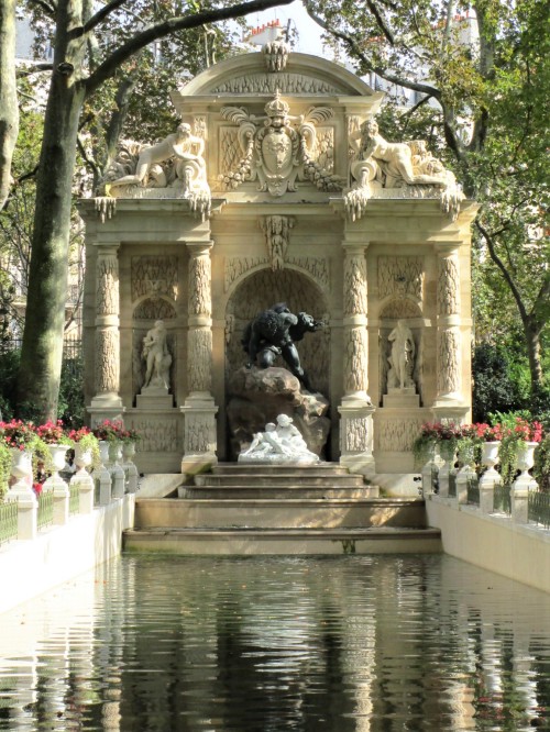 charlesreeza:    The Medici Fountain in the Luxembourg Gardens, ParisAround 1630,