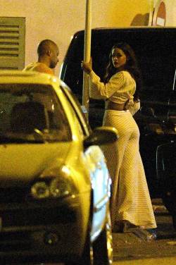 rihennalately:Rihanna out and about in Nice (June 14)