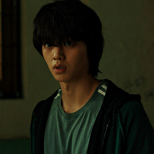 Should I just die?SONG KANGas CHA HYUN-SUin SWEET HOME(2020-) dir. Lee Eung-bok, Jang Young-woo, Par