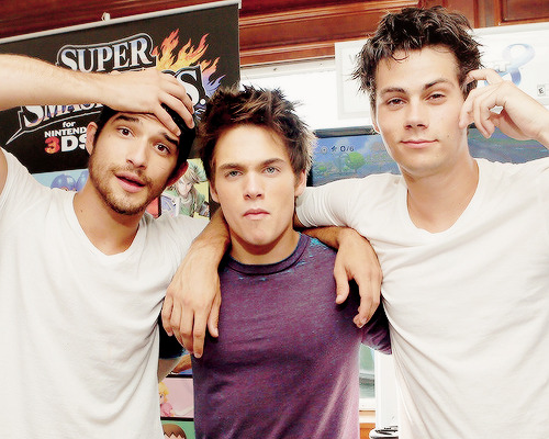 obrien-news:  Tyler Posey, Dylan Sprayberry, and Dylan O’Brien at the Nintendo Lounge on the TV Guid