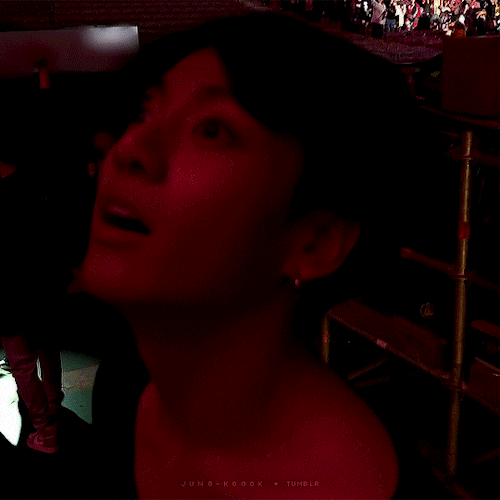 Jungkook’s Adorable Reaction To The Fireworks 🥺 
