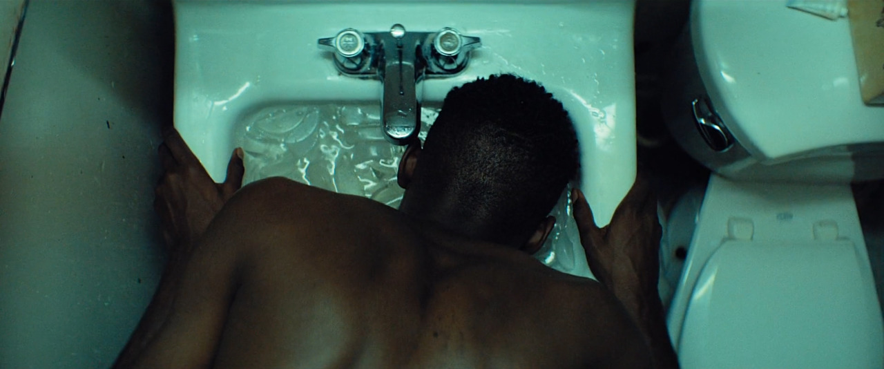 madeofcelluloid:‘Moonlight’, Barry Jenkins (2016)— Running around, catching