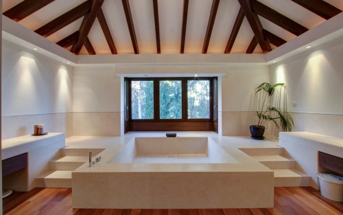 Luxury ON