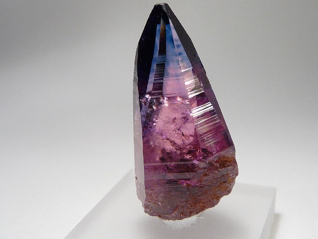 ifuckingloveminerals:  Sapphire Winza, Mpapwa, Mpapwa District, Dodoma Region, Tanzania
