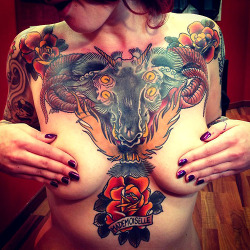 itattoobabes:  girl tattoo girls