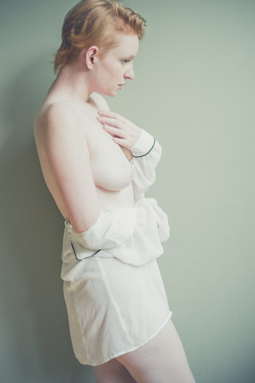 coconutdreamin:  Ruby Slipper by Lucid-Grafx Reblogging OK with all notes intact