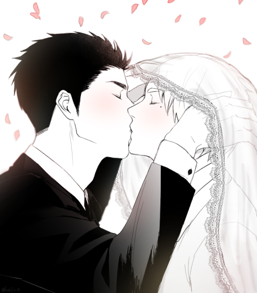 heeju1:  DaiSuga~!The second and last pic is married DaiSuga.DaiSuga is will be a good parent^^
