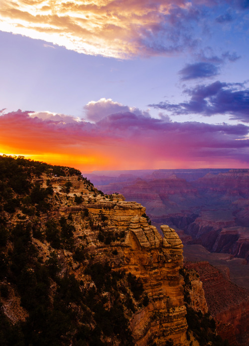 unwrittennature:   Sunset over the Grand Canyon  Shavkat Hoshimov     