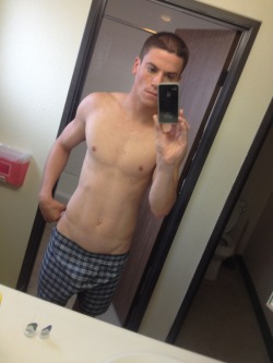 lovecircumcisedmen:     Josh is cute and knows how to impress  with his wonderful body.  