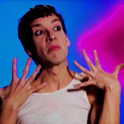 dragracegifs:  “Alyssa is most known for the faces she makes in the mirror…”