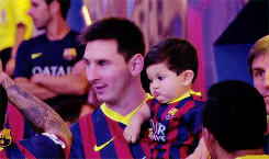 piqueque:  Happy 27th birthday Lionel Andres Messi! 