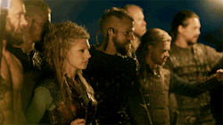 https://69.media.tumblr.com/a8f43c7ad00da8210497d9b93d9cda07/tumblr_nm92w3DulM1tdy0nco1_500.gif