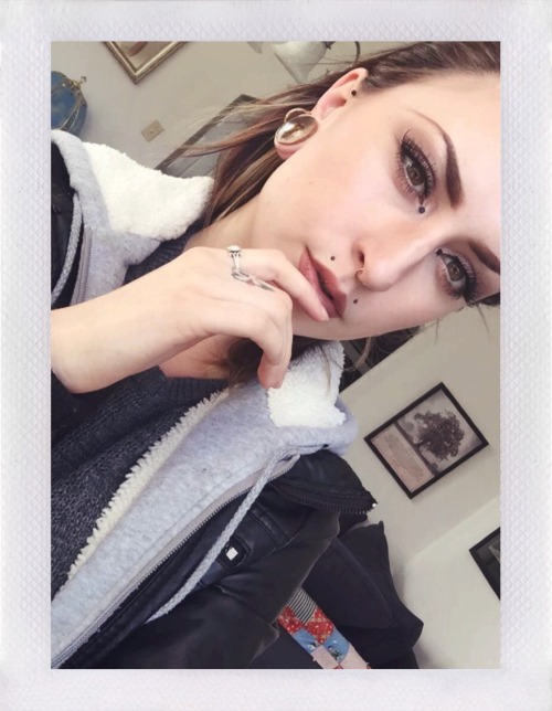 -miranda-ann:  •