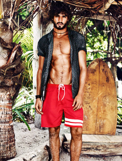 grabyourankles:  Marlon Teixeira 