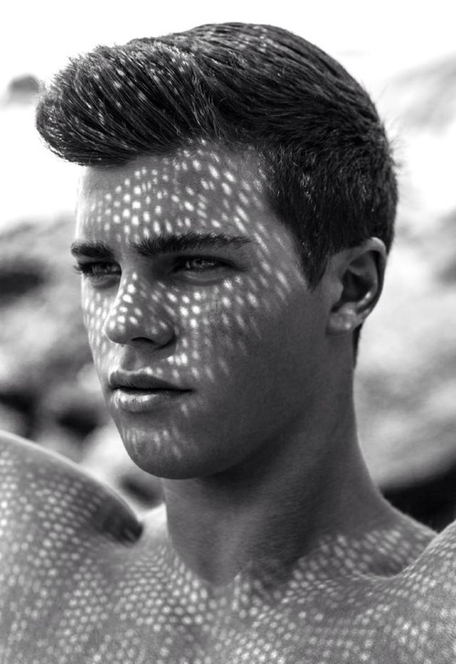 extra0rd1nary-belleza:  Brandon Cole Bailey http://extra0rd1nary-belleza.tumblr.com/ 